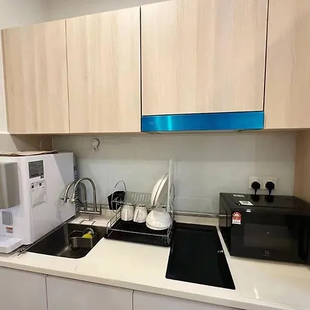 Sunset Seaview Studio Apartment At Kota Kinabalu City Centre Exterior photo