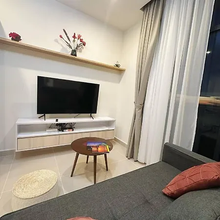 Sunset Seaview Studio Apartment At Kota Kinabalu City Centre Exterior photo